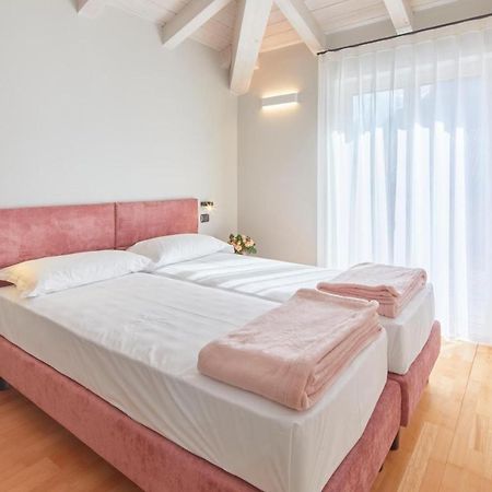 Residenza Ai Ferrari Apartment Riva del Garda Ngoại thất bức ảnh
