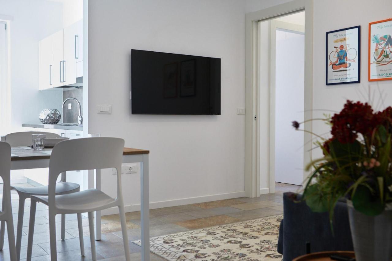 Residenza Ai Ferrari Apartment Riva del Garda Ngoại thất bức ảnh