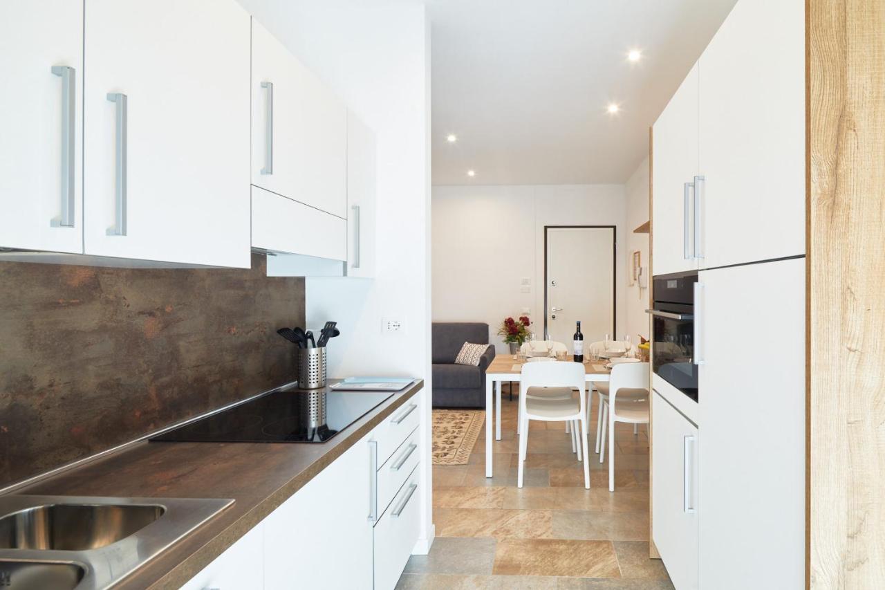 Residenza Ai Ferrari Apartment Riva del Garda Ngoại thất bức ảnh