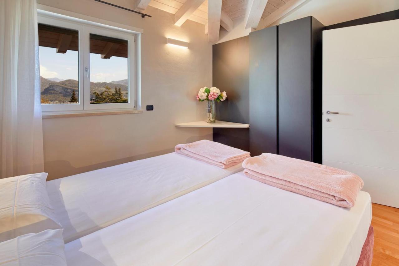 Residenza Ai Ferrari Apartment Riva del Garda Ngoại thất bức ảnh